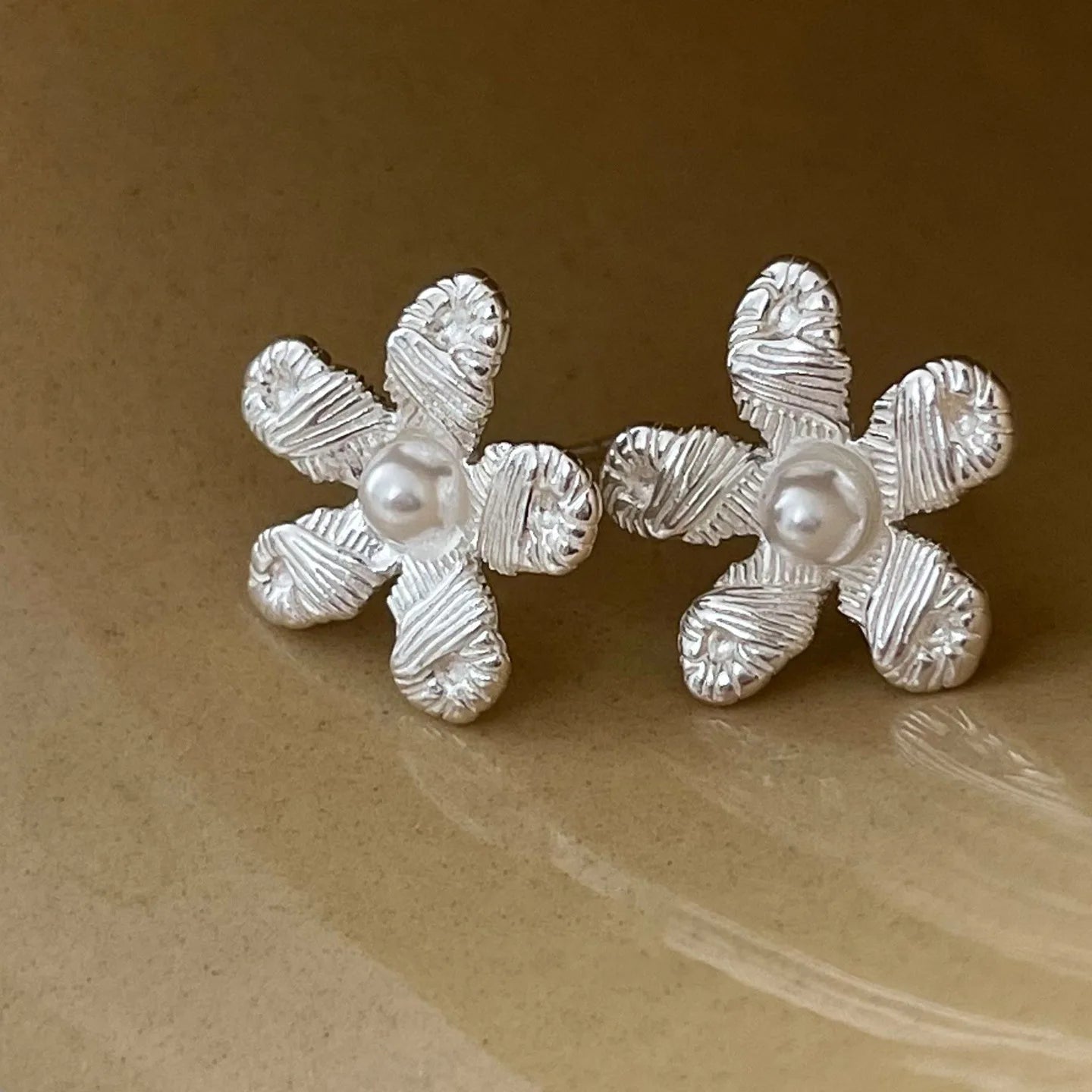 TheRyuko  925 Sterling Silver Bow Knot Earring for Women