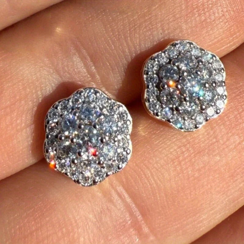 TheRyuko Delicate stud earrings for men and women