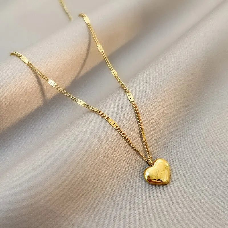 TheRyuko Simple Fashion Peach Heart Engraved Love Collarbone Chain Holiday Gifts